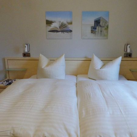 Ferienhaus Am Schmachter See Остзебад Бинц Екстериор снимка