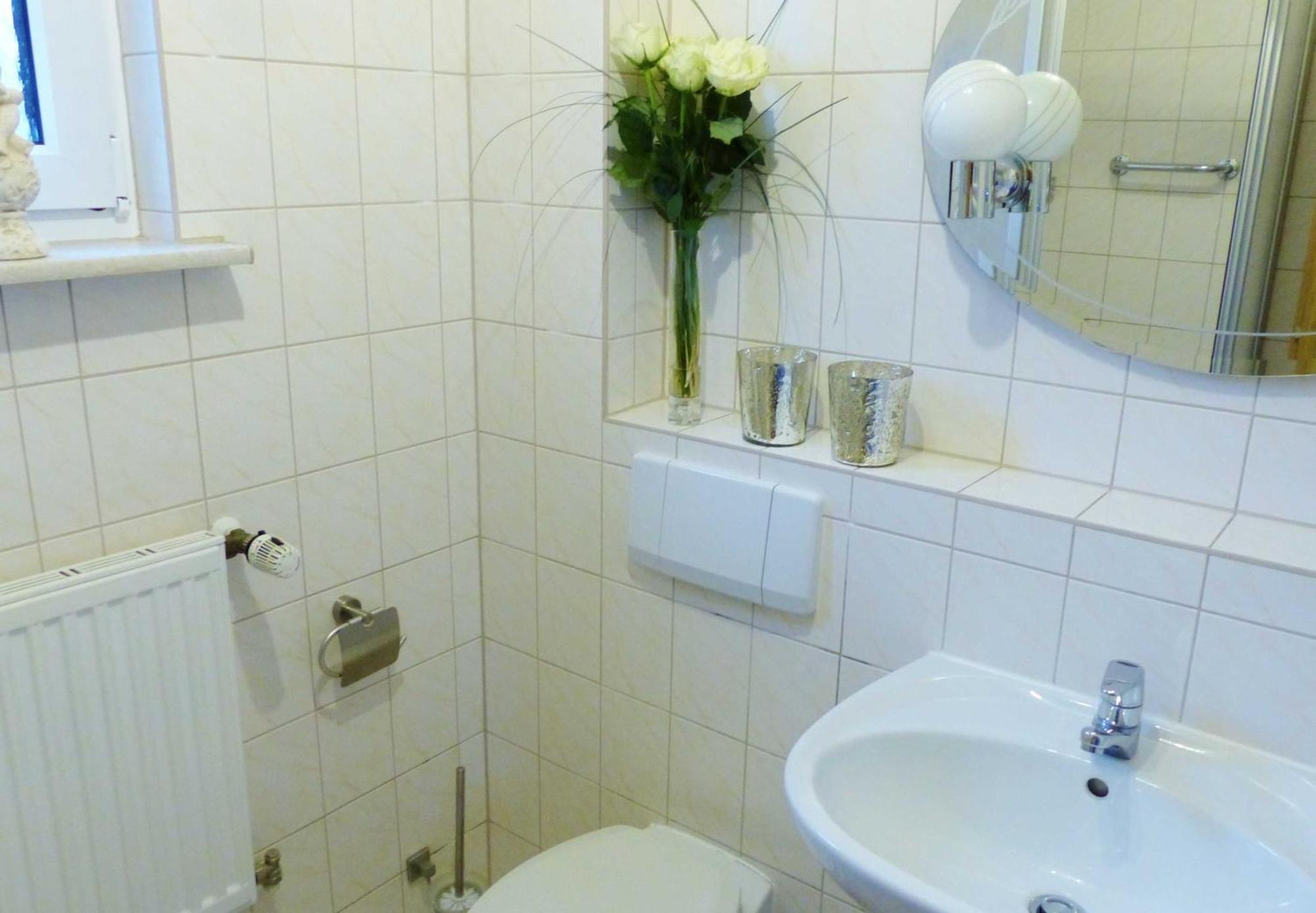 Ferienhaus Am Schmachter See Остзебад Бинц Екстериор снимка
